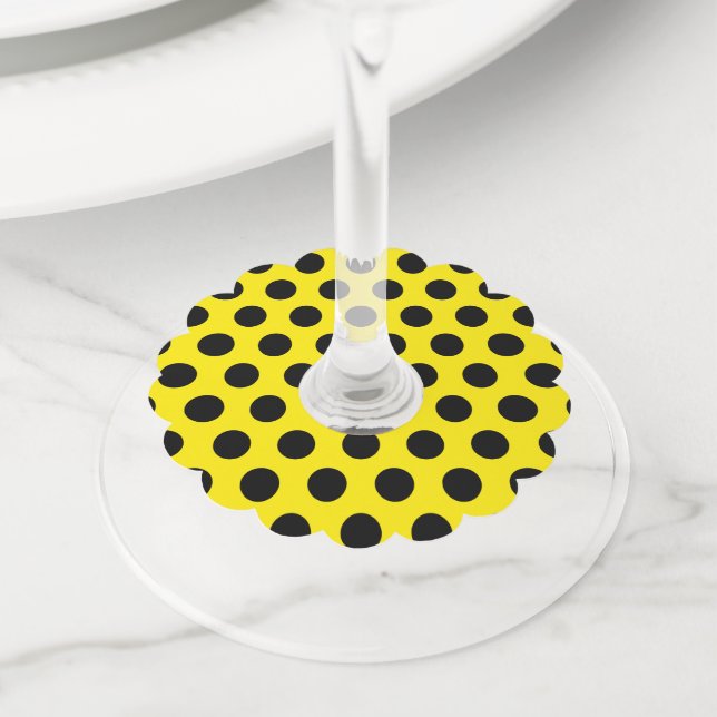 Black Circles on Yellow Background Wine Glass Tag (Close Up)
