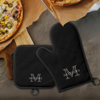 Black Classic Custom Monogram & Name Oven Mitt & Pot Holder Set