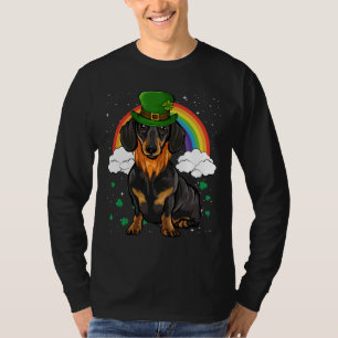Black Dachshund St Patricks Day Leprechaun T-Shirt