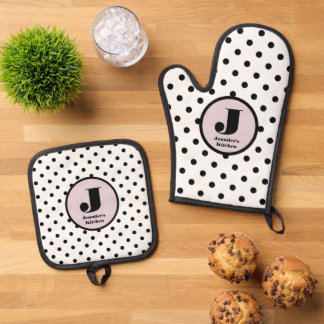 Black Dots Custom Monogram Oven Mitt & Pot Holder Set