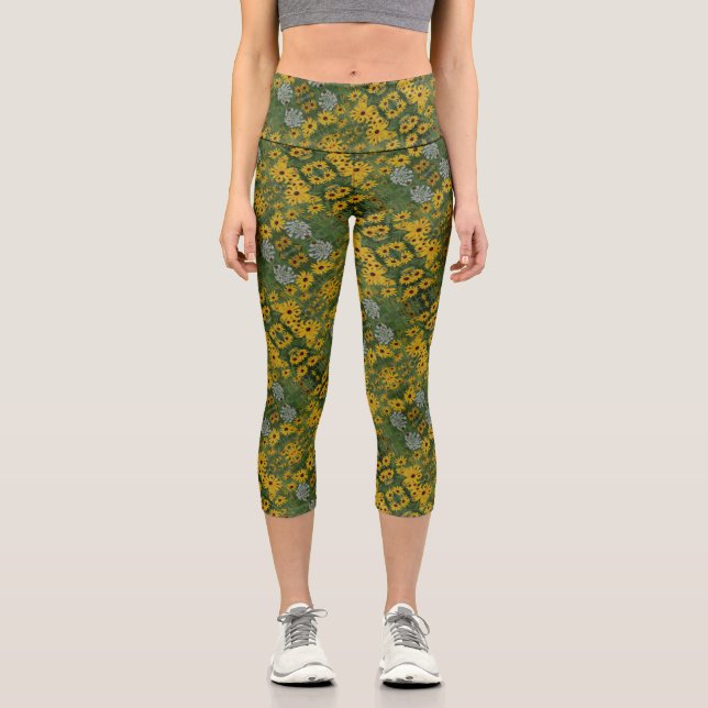Black Eyed Susan Field Flowers Abstract Pattern    Capri Leggings (Front)