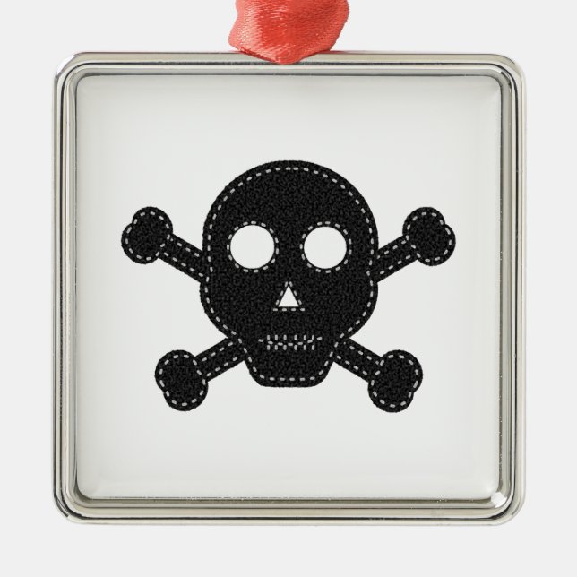 Black Felt Skull Metal Tree Decoration (Front)