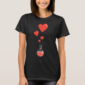 Black Flask Of Hearts Valentine's Day Geek T-Shirt
