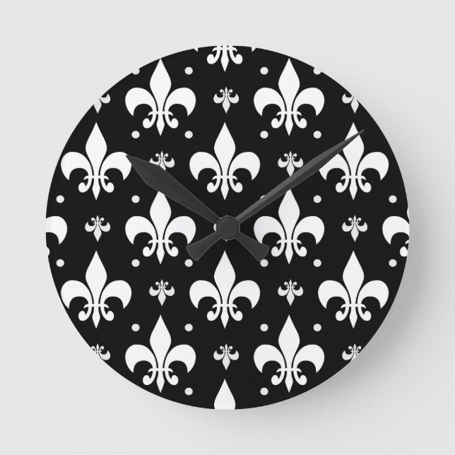 Black Fleur-de-lis Pattern Design  Round Clock (Front)