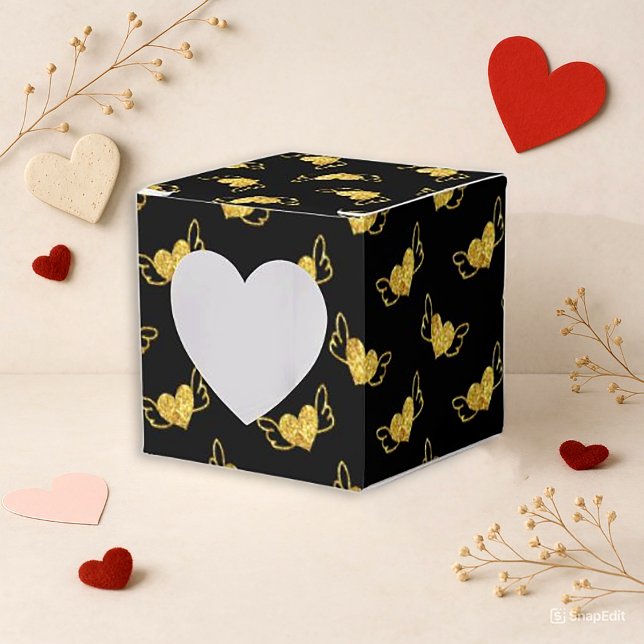 Black Gold Heart Window Favour Box (Creator Uploaded)