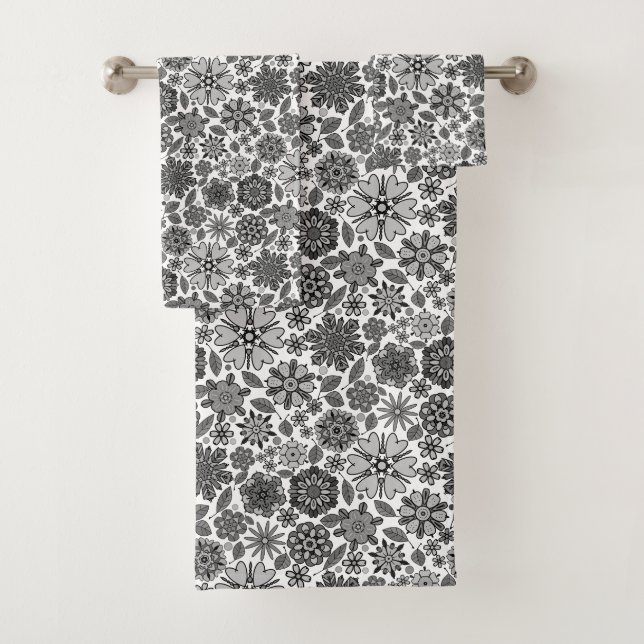 Black Grey White Retro Floral Art Seamless Pattern Bath Towel Set (Insitu)