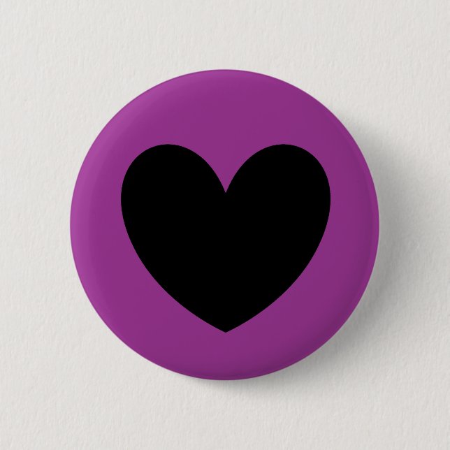 Black heart on purple 6 cm round badge (Front)