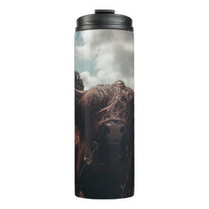 Black highland Scottish cow grazing vintage retro Thermal Tumbler