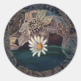 BLACK LACE & DAISY by SHARON SHARPE Classic Round Sticker