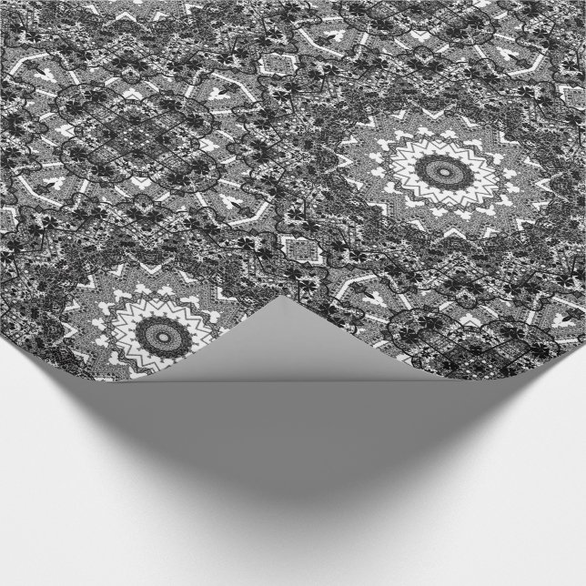 Black lace wrapping paper (Corner)