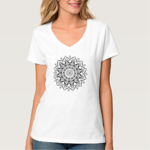 Black mandala with hearts geometric design T-Shirt