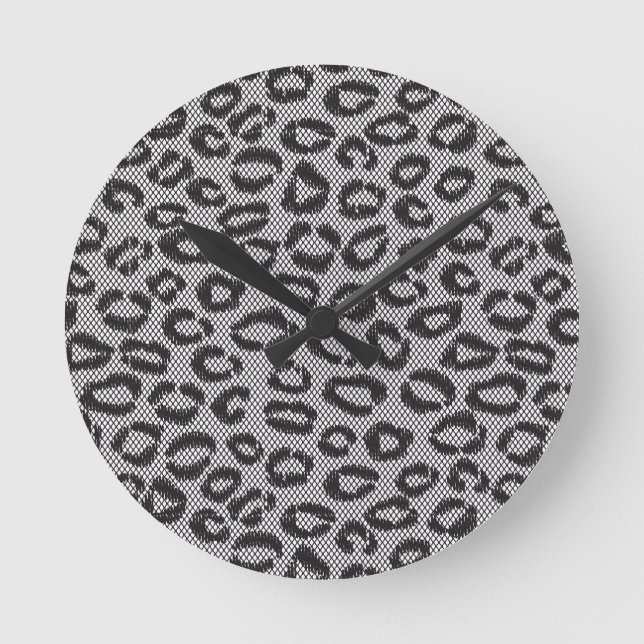 Black net lace with leopard pattern on white round clock (Front)