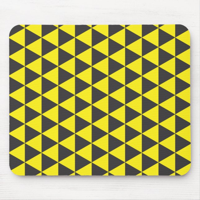 black on yellow triangles 2 mouse mat (Front)