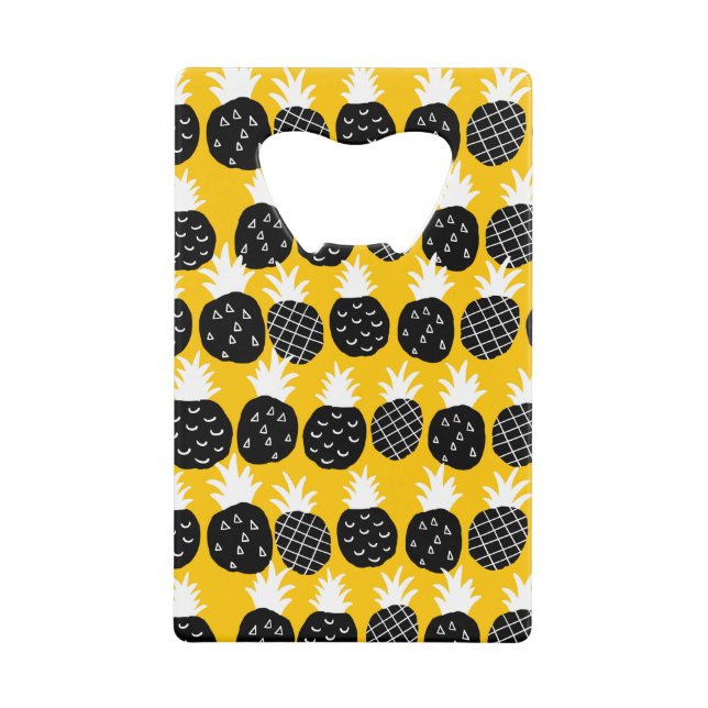 Black pineapples (Front)