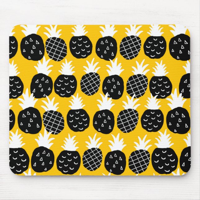 Black pineapples mouse mat (Front)