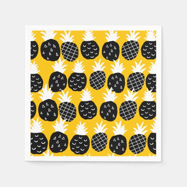 Black pineapples napkin (Front)
