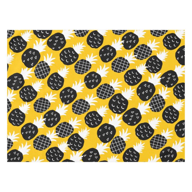 Black pineapples tablecloth (Front (Horizontal))