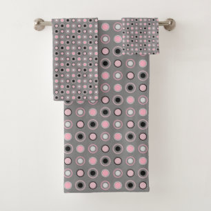 Black, pink, gray and white dots bath towel set