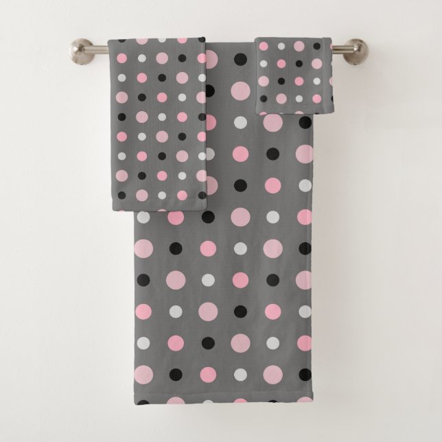 Black, pink, grey and white dots bath towel set (Insitu)