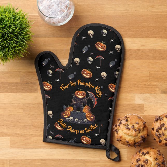 🖤 Black Pumpkin King Oven Mitt Set 🎃 (Top down)