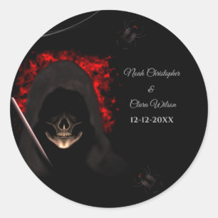 Black red dark moody gothic skull halloween spider classic round sticker