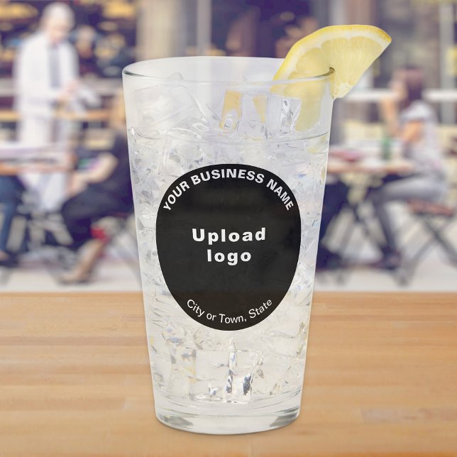 Black Round Shape Business Brand on Glass Cup (Build brand name awareness. Black round business brand on glass cup.)