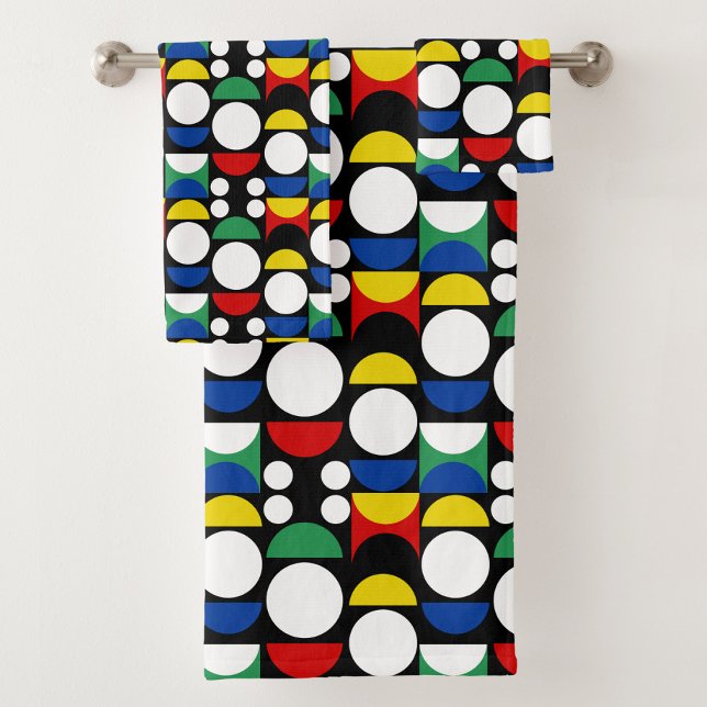 Black Scandinavian Bauhaus Mid-Century Pattern Bath Towel Set (Creator Uploaded)