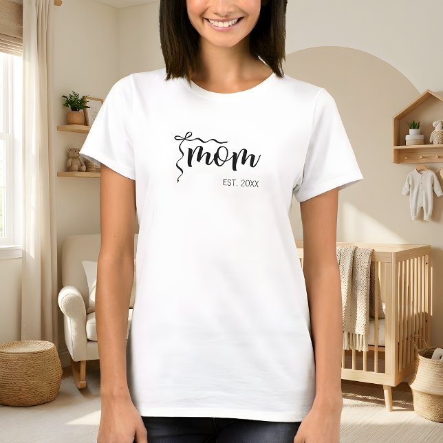 Black Script Established Mum Bow Cute  T-Shirt (Creator Uploaded)
