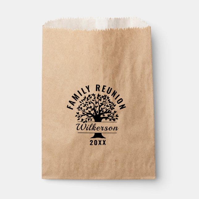 Black Silhouette Tree Family Reunion Souvenir Gift Favour Bags (Front)
