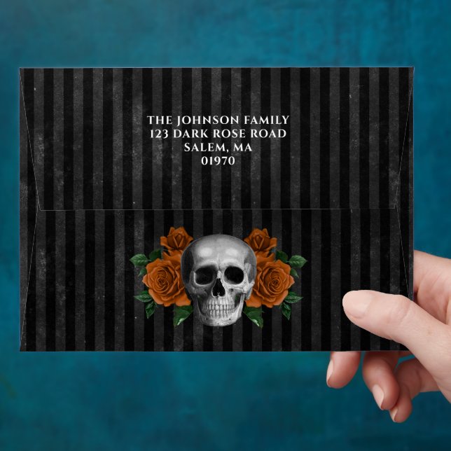 Black Skull And Roses Halloween Return Address Envelope (Hand)