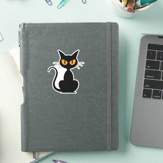 Black Spooky Halloween Cat (Creator Uploaded)