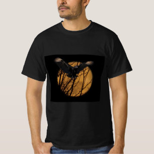 Black Vulture at full Moon Halloween T-Shirt