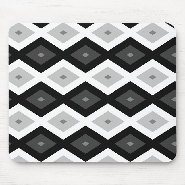 Black, white and grey diamond pattern mouse mat (Front)