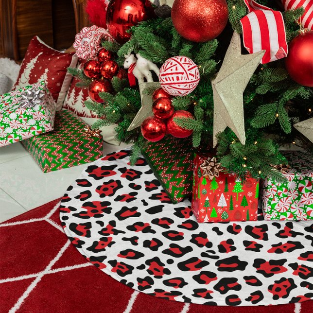 Black White and Red Leopard Spot Brushed Polyester Tree Skirt (Black White and Red Leopard Spot Brushed Polyester Tree Skirt)