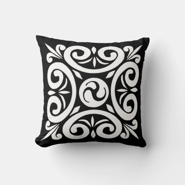 Black & White Celtic Design - Pillow (Front)