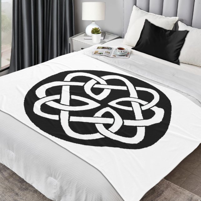 Black White Celtic Knotwork Circle Symbol Fleece Blanket (Creator Uploaded)