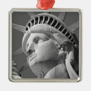Black & White Close-up Statue of Liberty Metal Tree Decoration
