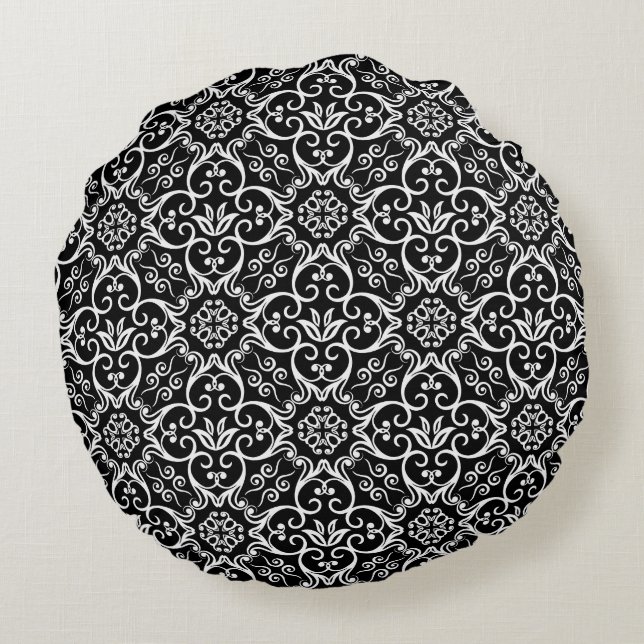 Black & White Damask Round Pillow (Back)
