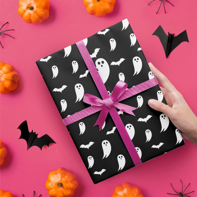 Black & White Fun Halloween Ghost & Bats Pattern Wrapping Paper (Black & White Fun Halloween Ghost & Bats Pattern Wrapping Paper)