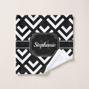 Black & White Geometric Bath Towel Set