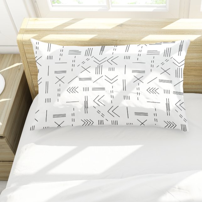 Black White Gorgeous Modern Geometric Pattern Pillowcase (Black White Gorgeous Modern Geometric Pattern Pillow Case)