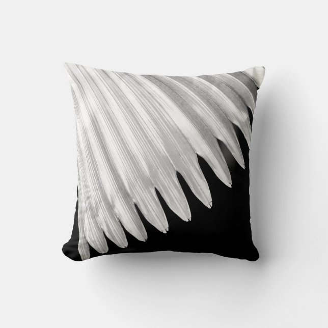 BLACK & WHITE GRAPHIC LEAF CUSHION (Front)