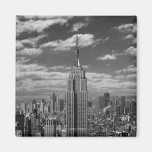 Black & White landscape of New York City skyline Magnet
