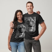 Black & White Lion T-Shirt (Unisex)