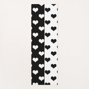 Black White Love Heart Pattern Yoga Mat