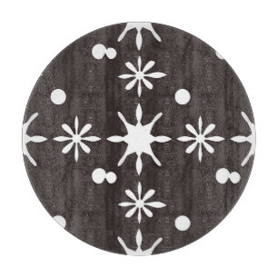 Black White Modern Daisy Pattern Cutting Board
