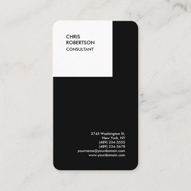 Black White Modern Minimalist Plain Business Card (Front)