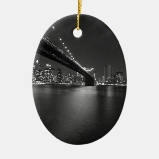 Black White New York City Skyline Ceramic Tree Decoration (Front)