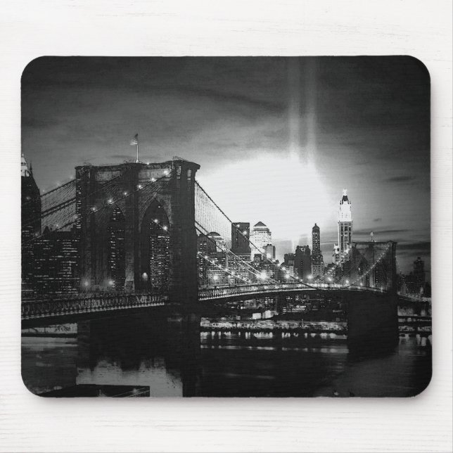 Black & White New York Skyline Mouse Mat (Front)