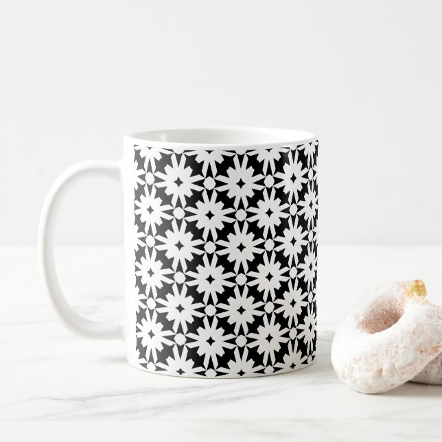 Black White Paper Flower Chain Pattern Coffee Mug (With Donut)